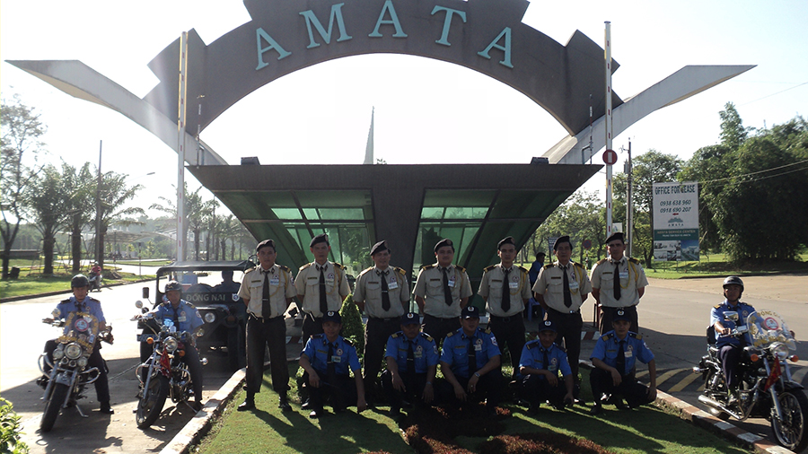 Áp tải hàng hóa